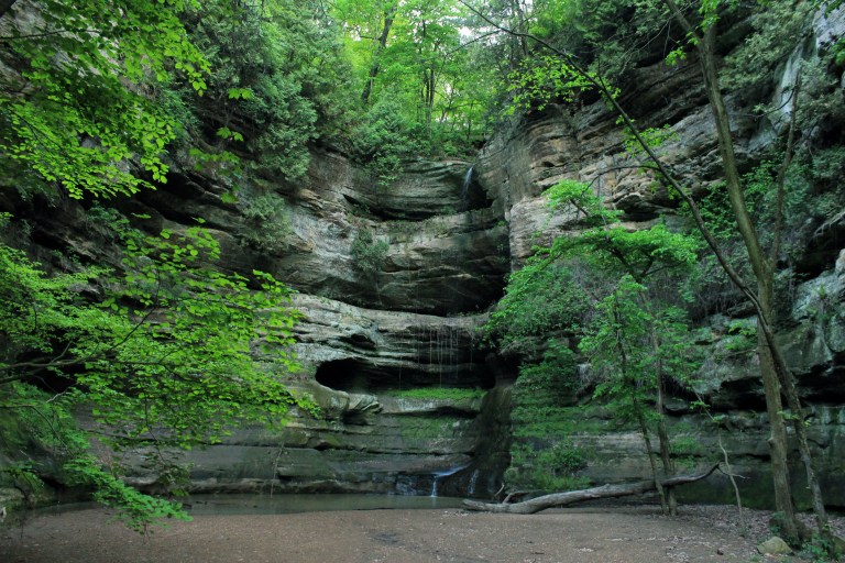 Gfp-illinois-starved-rock-state-park-waterfall-canyon
